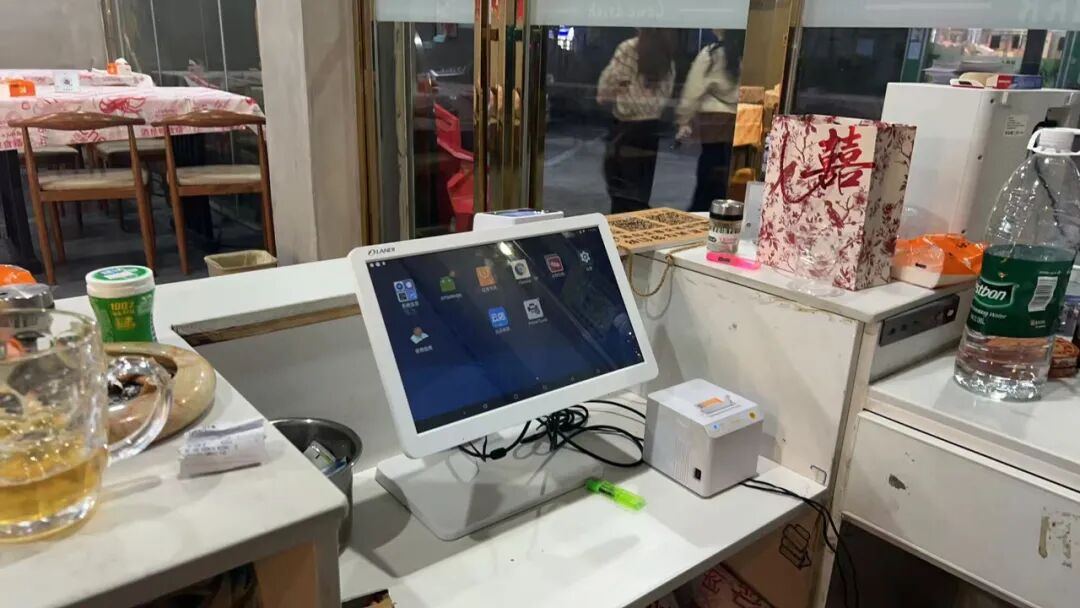 餐饮店收银系统哪个品牌好?云店没年费终身买断!